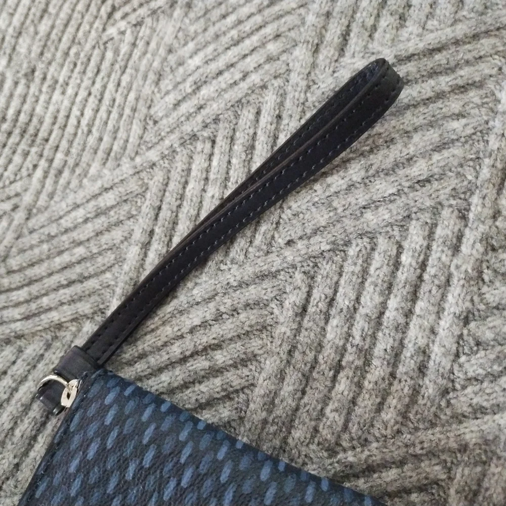 👛 Coach - Picture 7 of 9